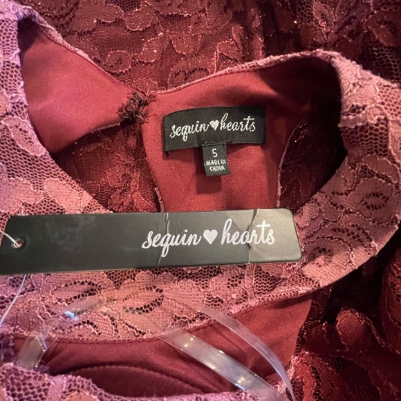 Sequin Hearts Gorgeous Glittery Lace Evening Dress 5 (jrs.) FREE SHIP - Picture 5 of 5